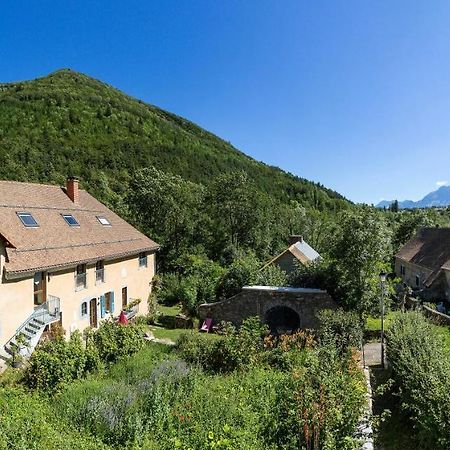 Hotel La Grange De Brudour Aspres-les-Corps Exterior foto